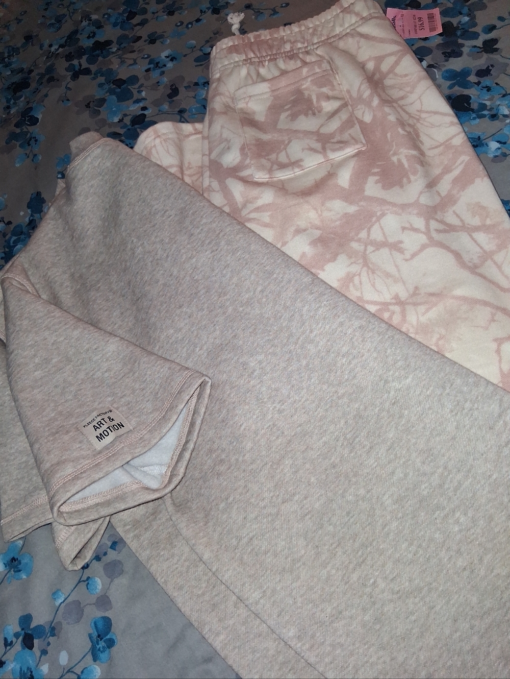 ‼️SOLD‼️Cozy Neutral Tie-Dye Lounge Set - Light Pink & Heathered Beige